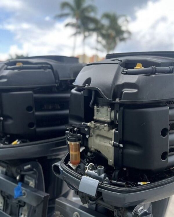 Twin 2006 Yamaha 250 Hp 4 Stroke 25″ Outboard Motors